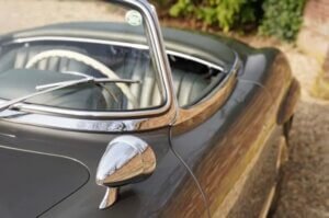 Mirrors of the Merc 300SL