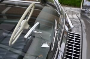 Glass Screen Merc 300SL