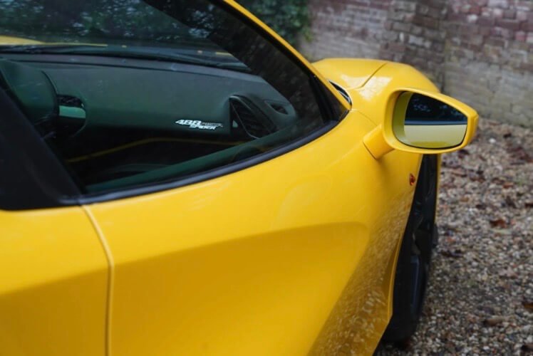 Ferrari Pista Spider