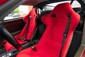 Interior F40