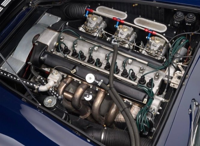 Aston Martin DB4 GT