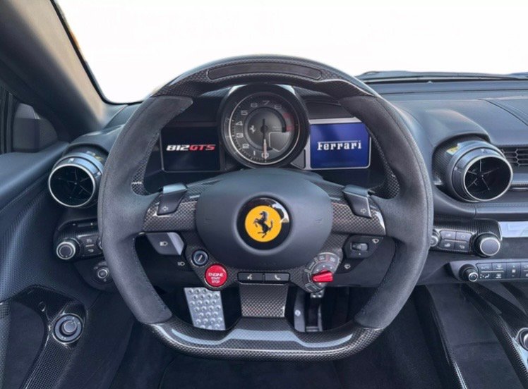 Ferrari 812 GTS