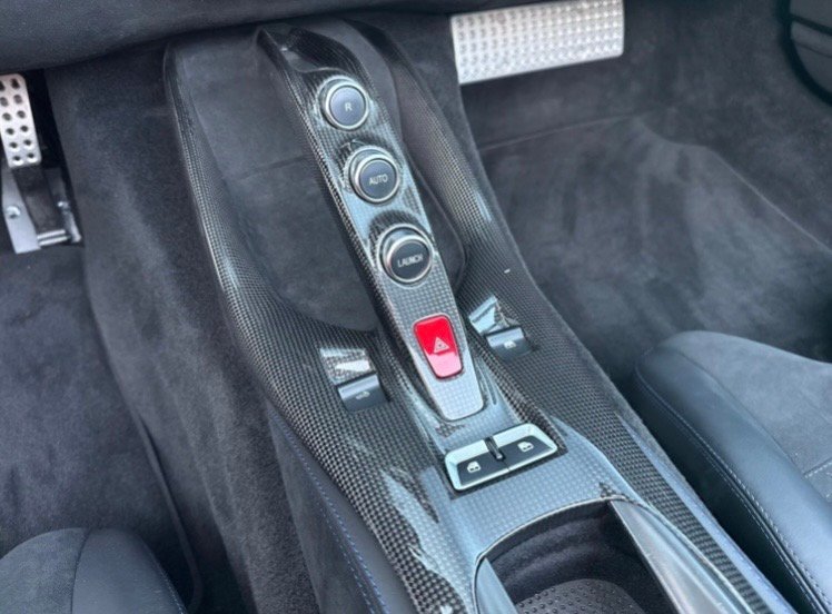 Ferrari 812 GTS